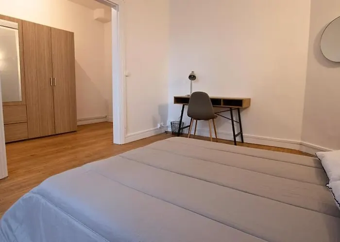 La Douaisienne Terrasse Privee *