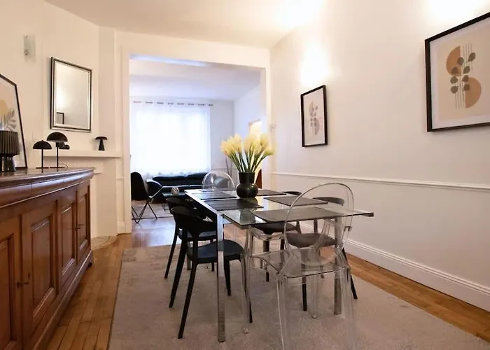 Hébergement de vacances La Douaisienne Terrasse Privee *